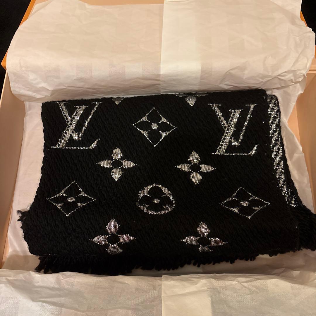 ★Gradation 工房★ LOUIS VUITTON ブラックマフラー