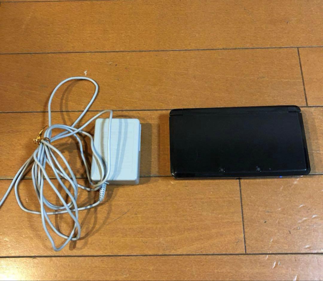任天堂3DSコスモブラック　ファイアーエムブレム聖魔