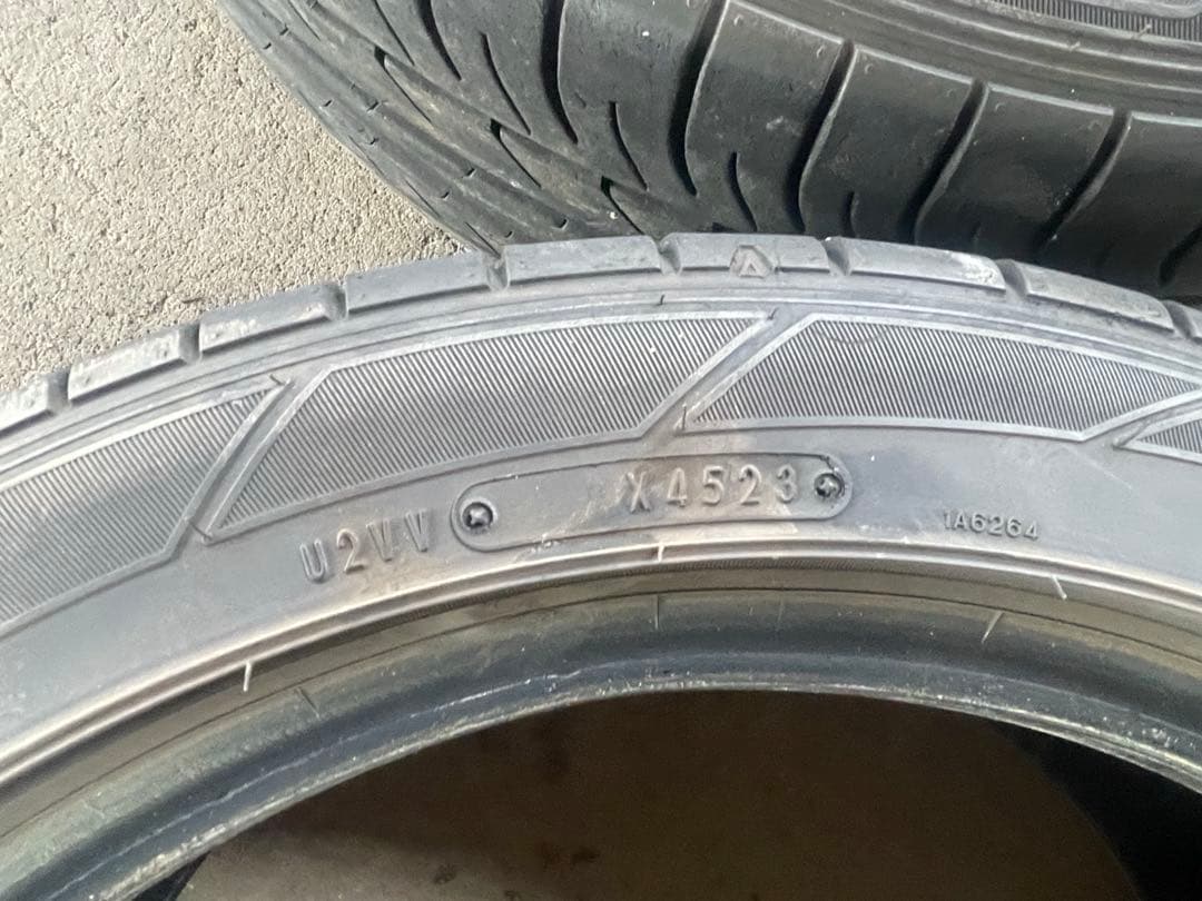 ✦送料込✦ダンロップ　スポーツマックス050 235/45R18 2本