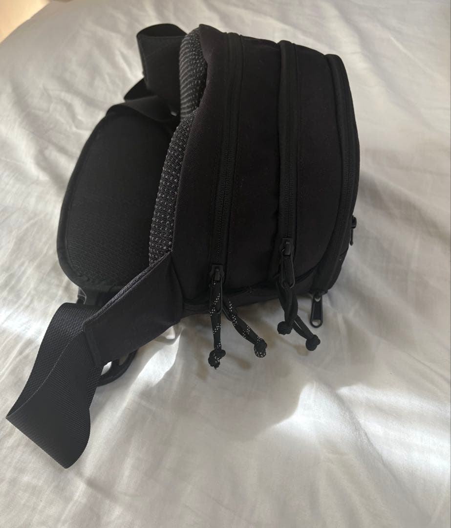 Hugoo Dual Hip Seat（ブラック）ハグーヒップシート
