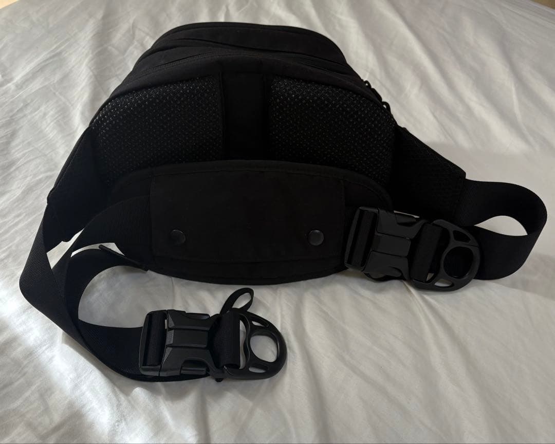Hugoo Dual Hip Seat（ブラック）ハグーヒップシート