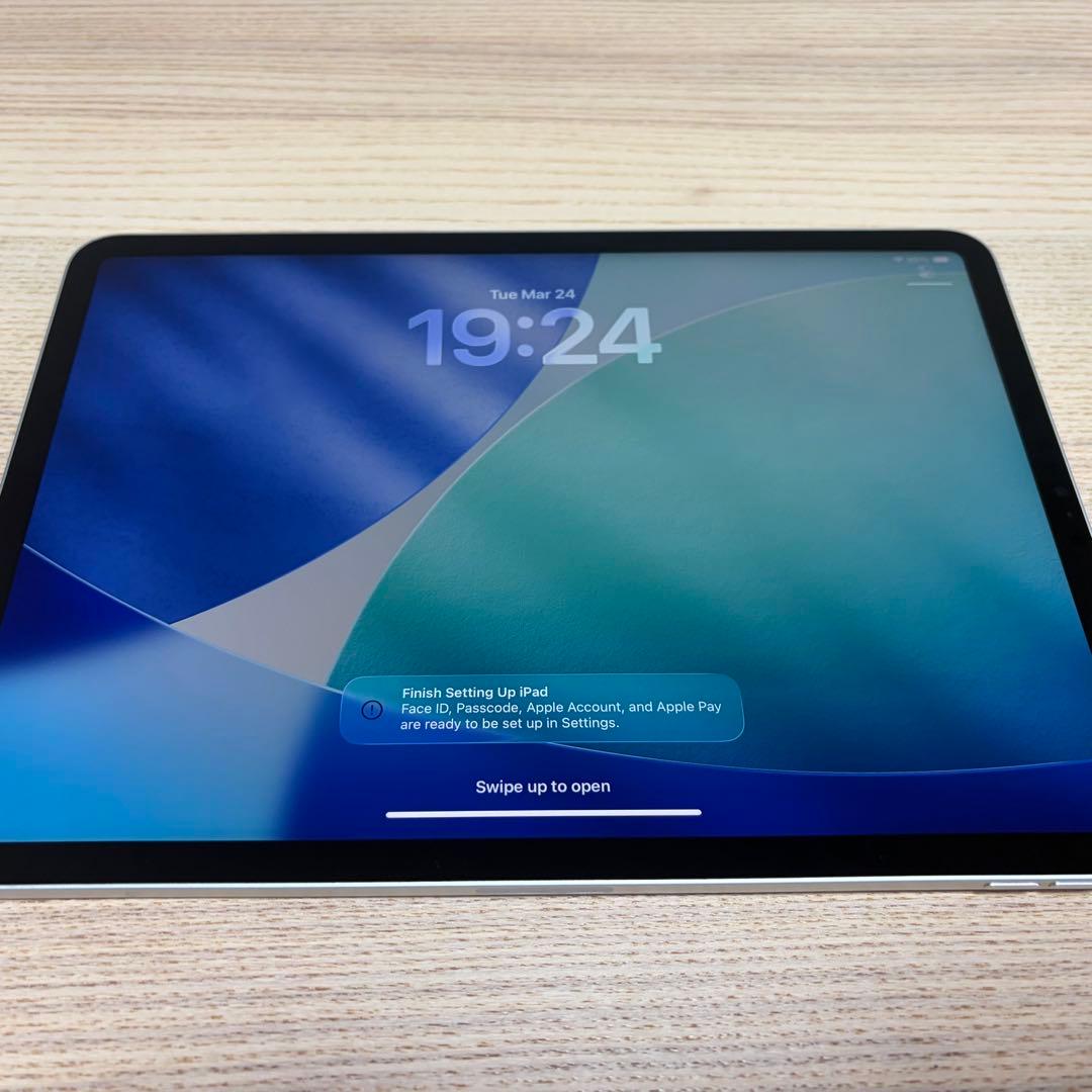 iPad本体 Apple iPad Pro (4th Gen) + Apple Pencil