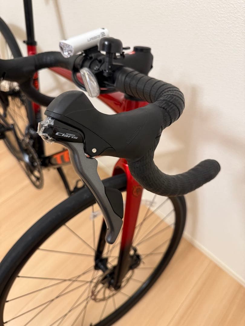 【美品】TREK Domane AL2 Gen4 2025年モデル