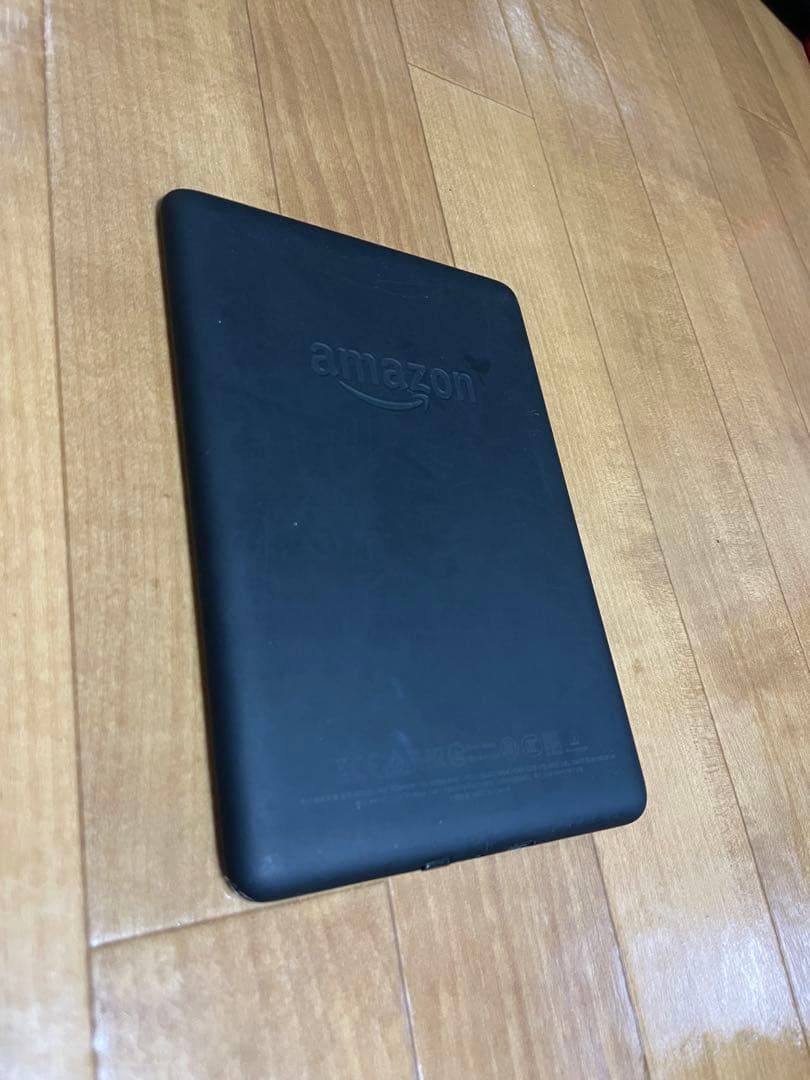 Kindle paper white 6GB (第10世代)