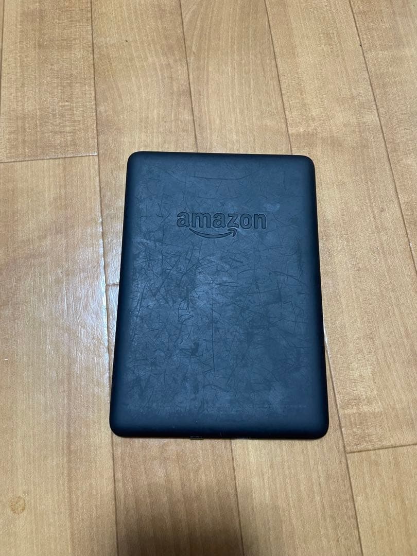 Kindle paper white 6GB (第10世代)