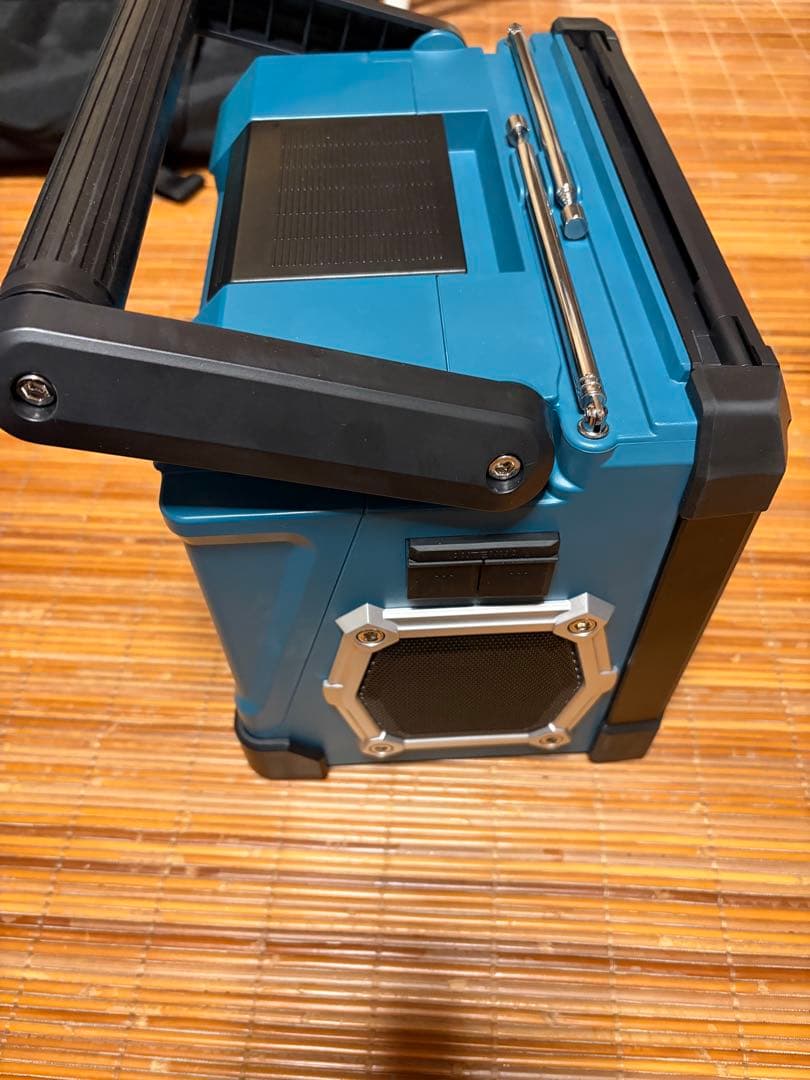 お値下げ中❗️屋外使用なしの美品　Makita TV100等