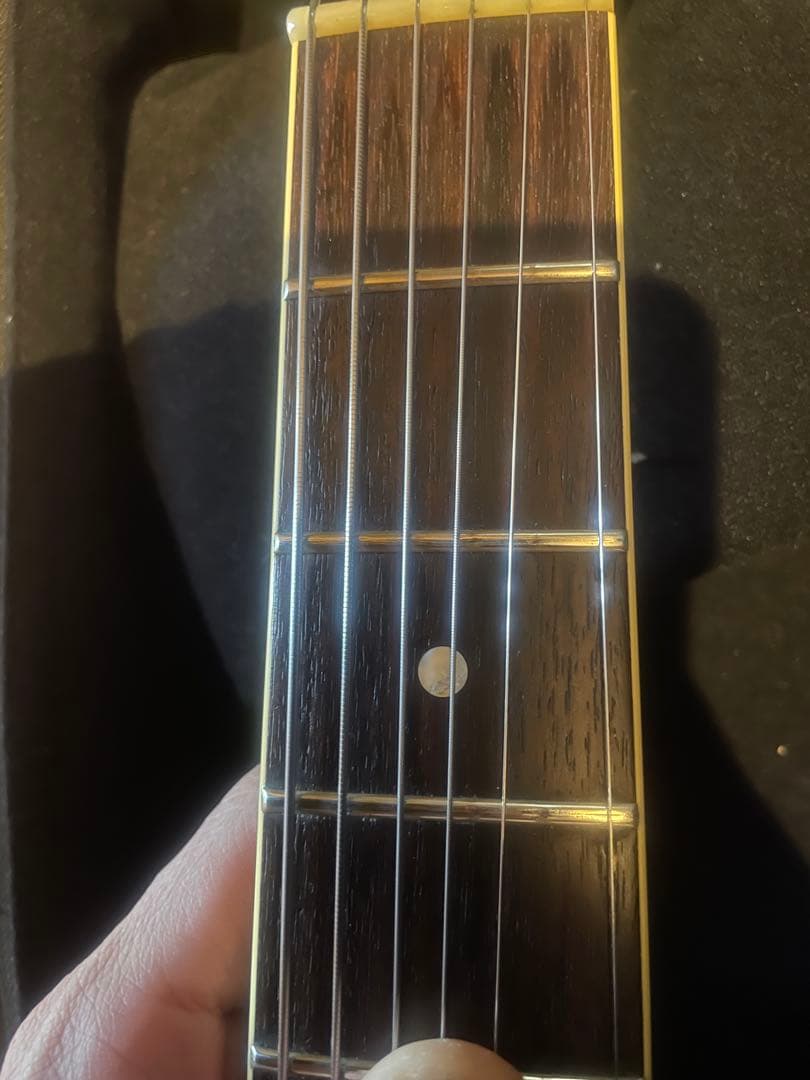 ギター Archtop Tribute AT135STP