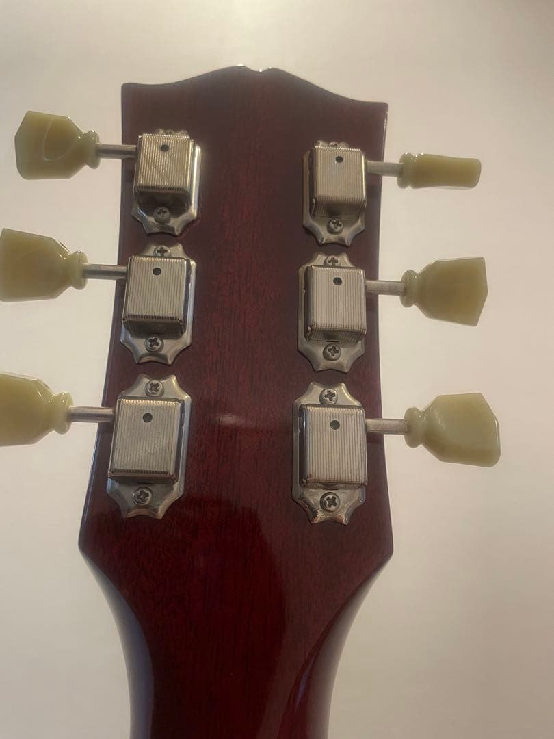 ギター Archtop Tribute AT135STP