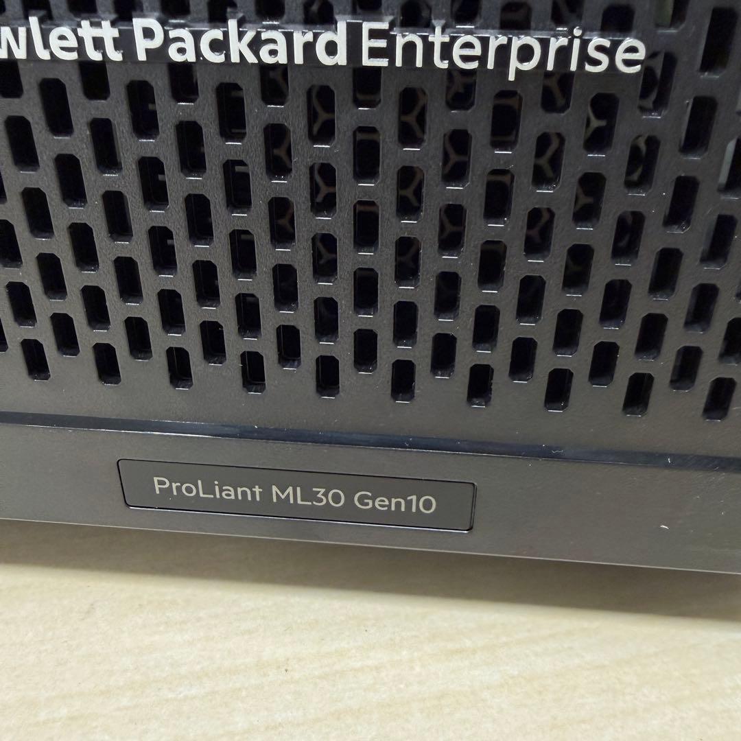 サーバー HP ProLiant ML30 Gen10 Xeon E 2124 16GB