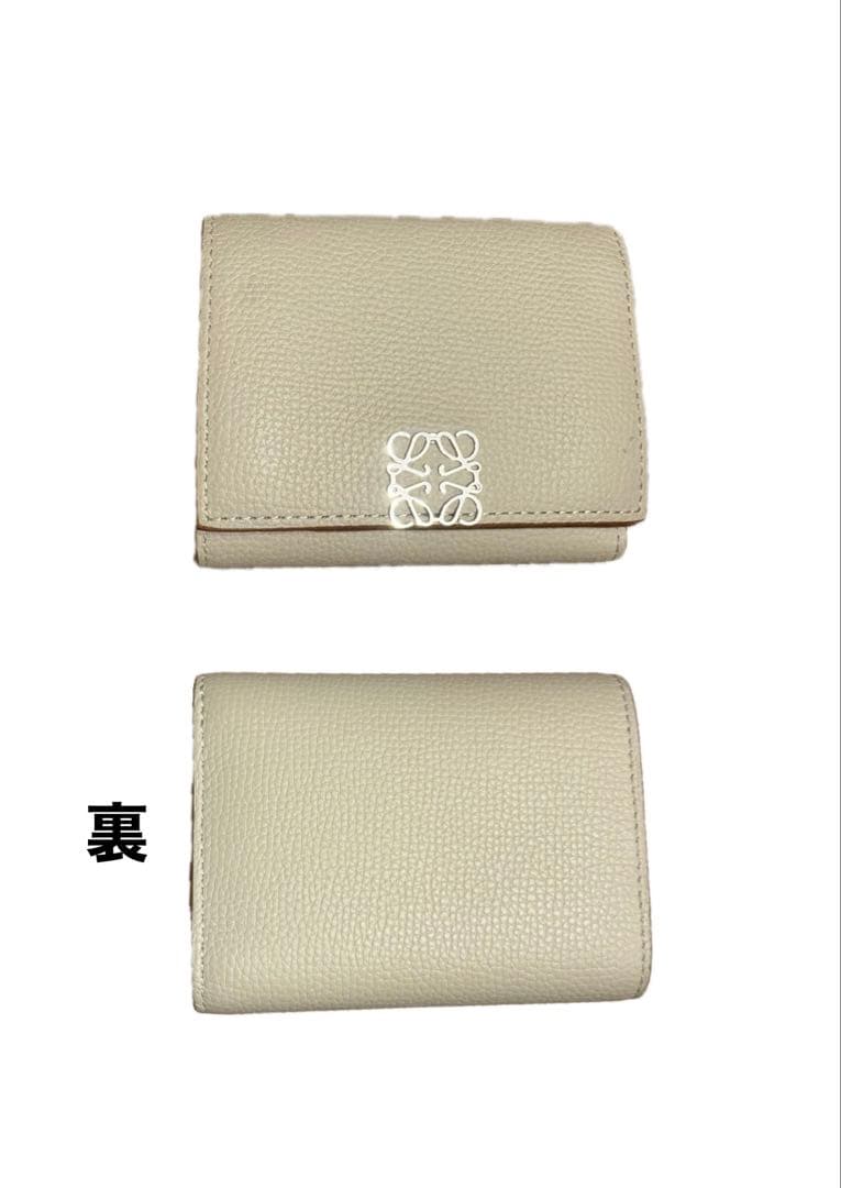 ある様　LOEWE ロエベ アナグラム トライフォールドウォレット 三つ折り財