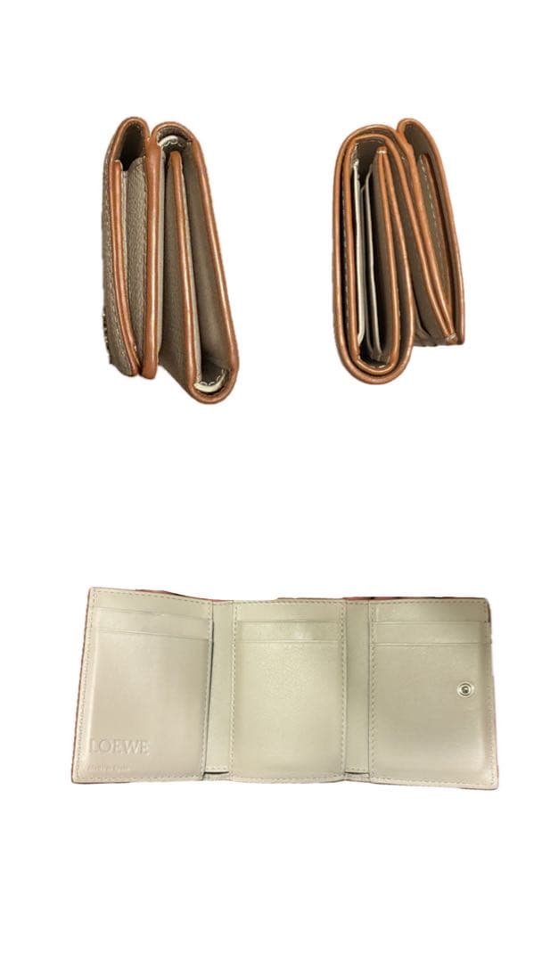 ある様　LOEWE ロエベ アナグラム トライフォールドウォレット 三つ折り財
