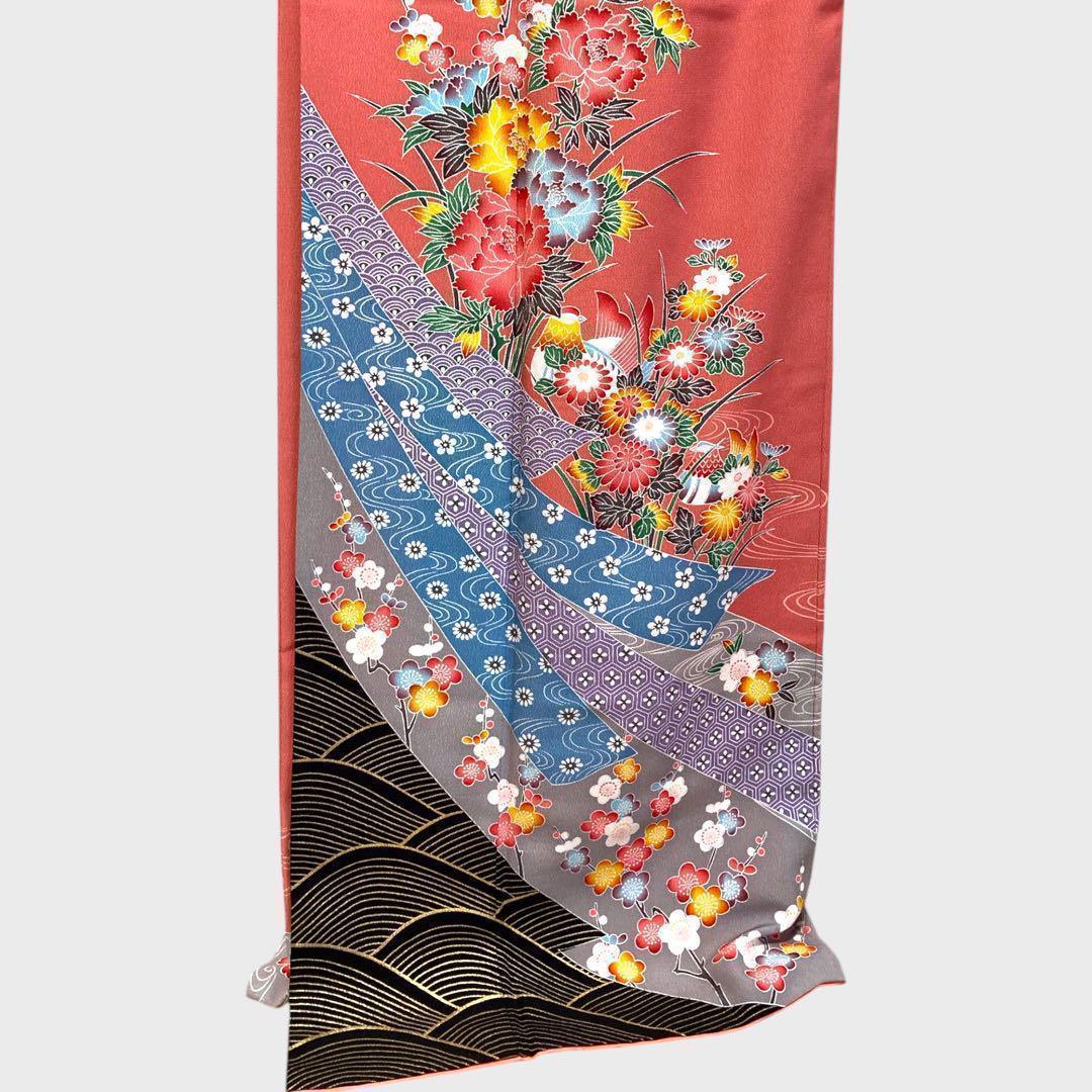 【良品✨】東レシルック　振袖　洗える着物　中紅色　四季草花模様　トールサイズG2