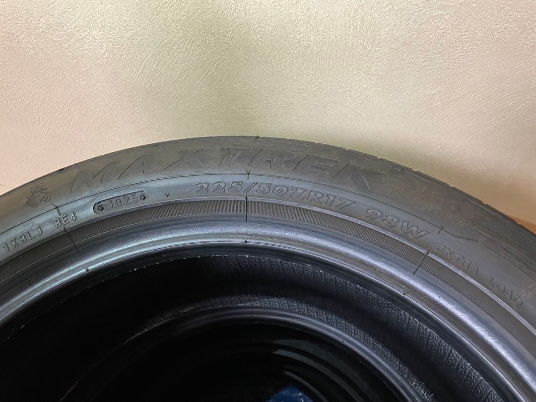25年製225/50ZR17 98W MAXTREK MAXIMUS M2 4本
