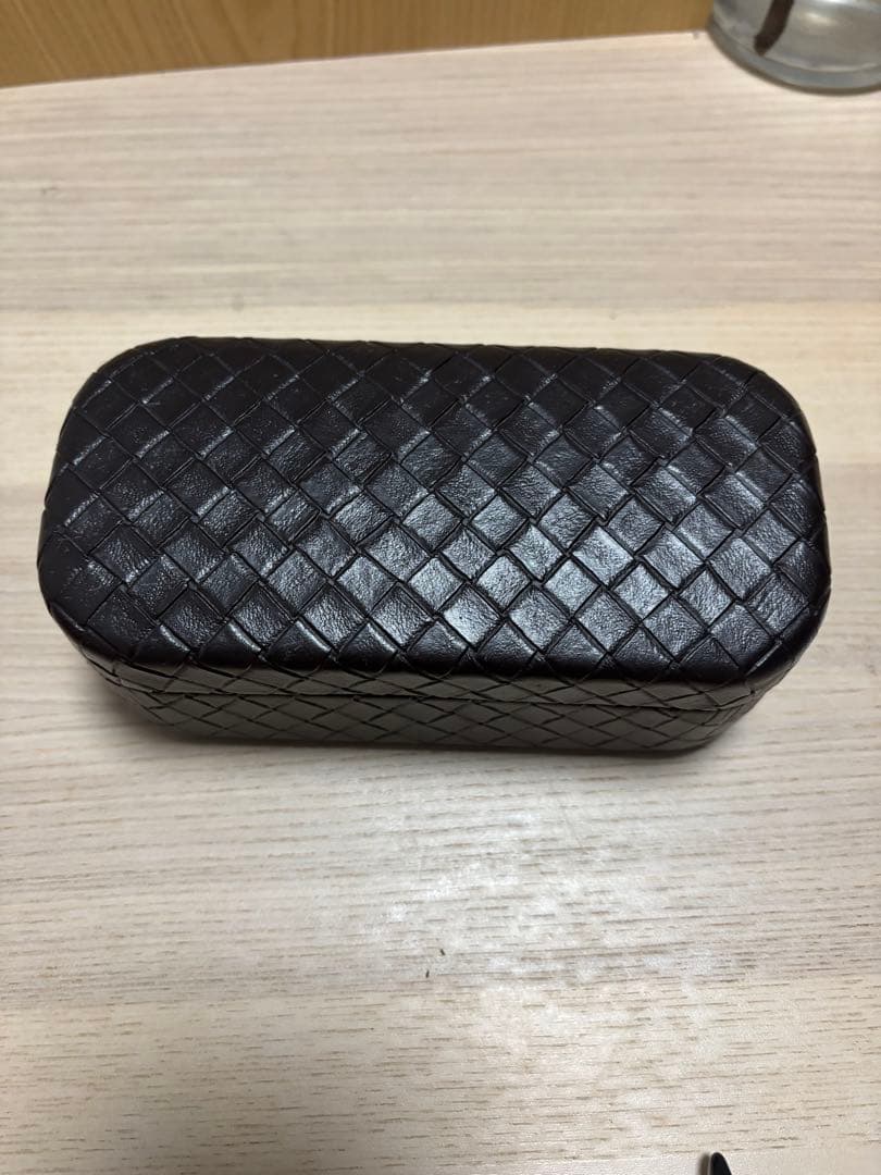 専用　　美品　BOTTEGA VENETA キャットアイサングラス