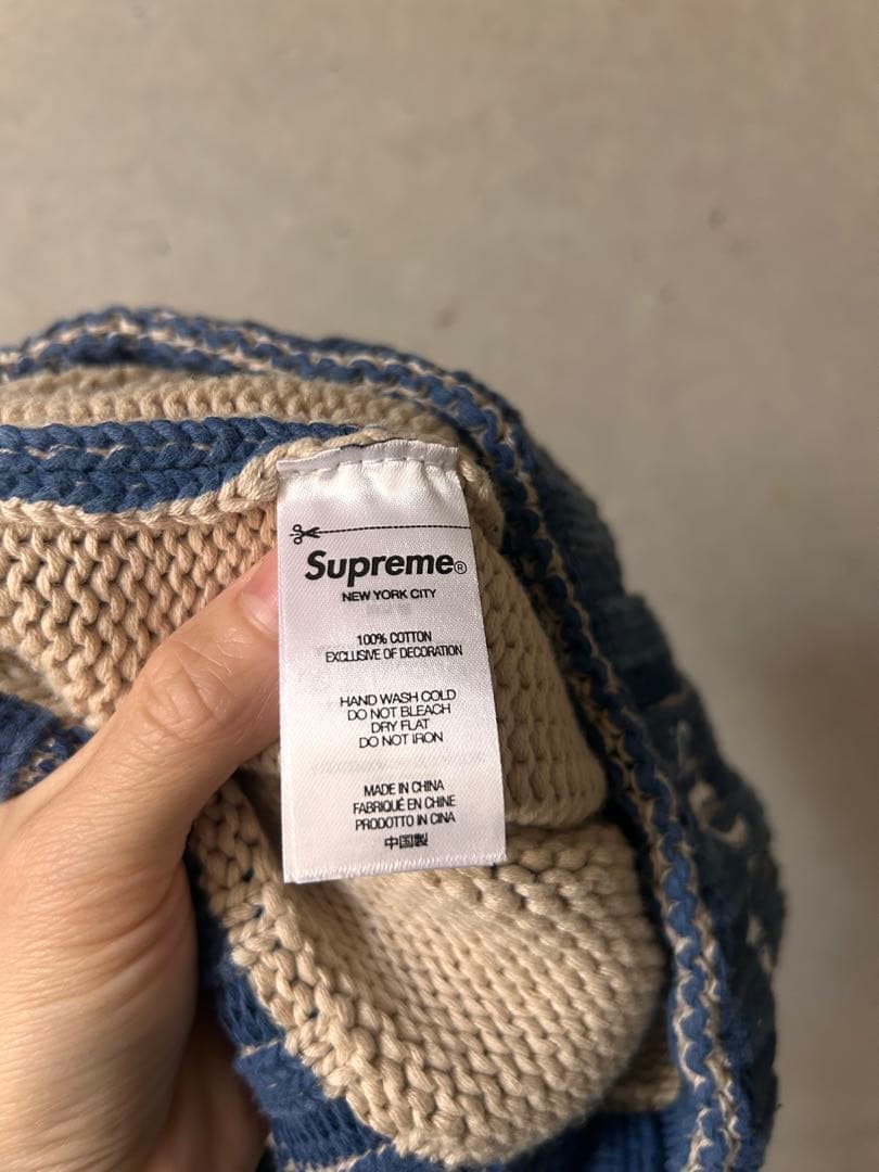 Supreme 22SS Overprint Beanieネイビー