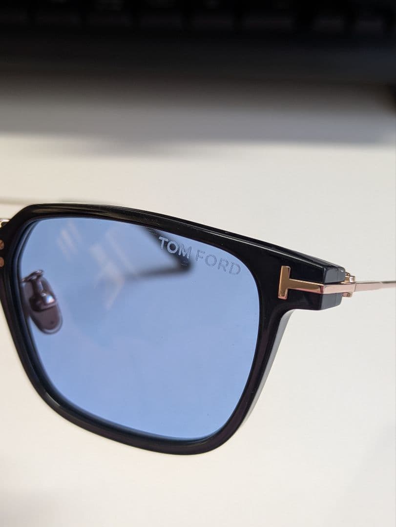TOMFORD　トムフォード　TF1042-D　01V　52□21 145-2