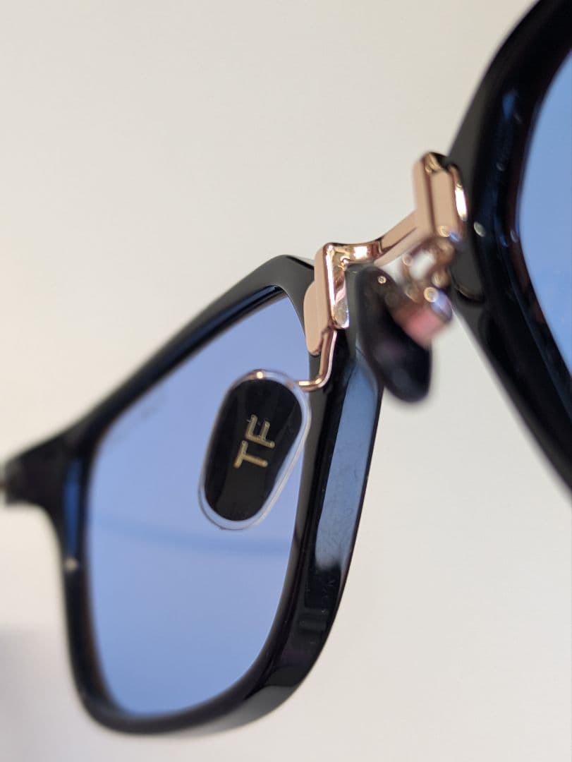 TOMFORD　トムフォード　TF1042-D　01V　52□21 145-2