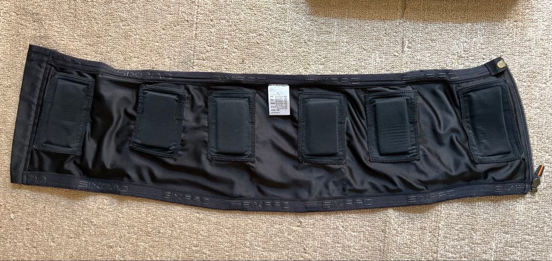 SIXPAD SE-BC00B-M 収納ケース付き