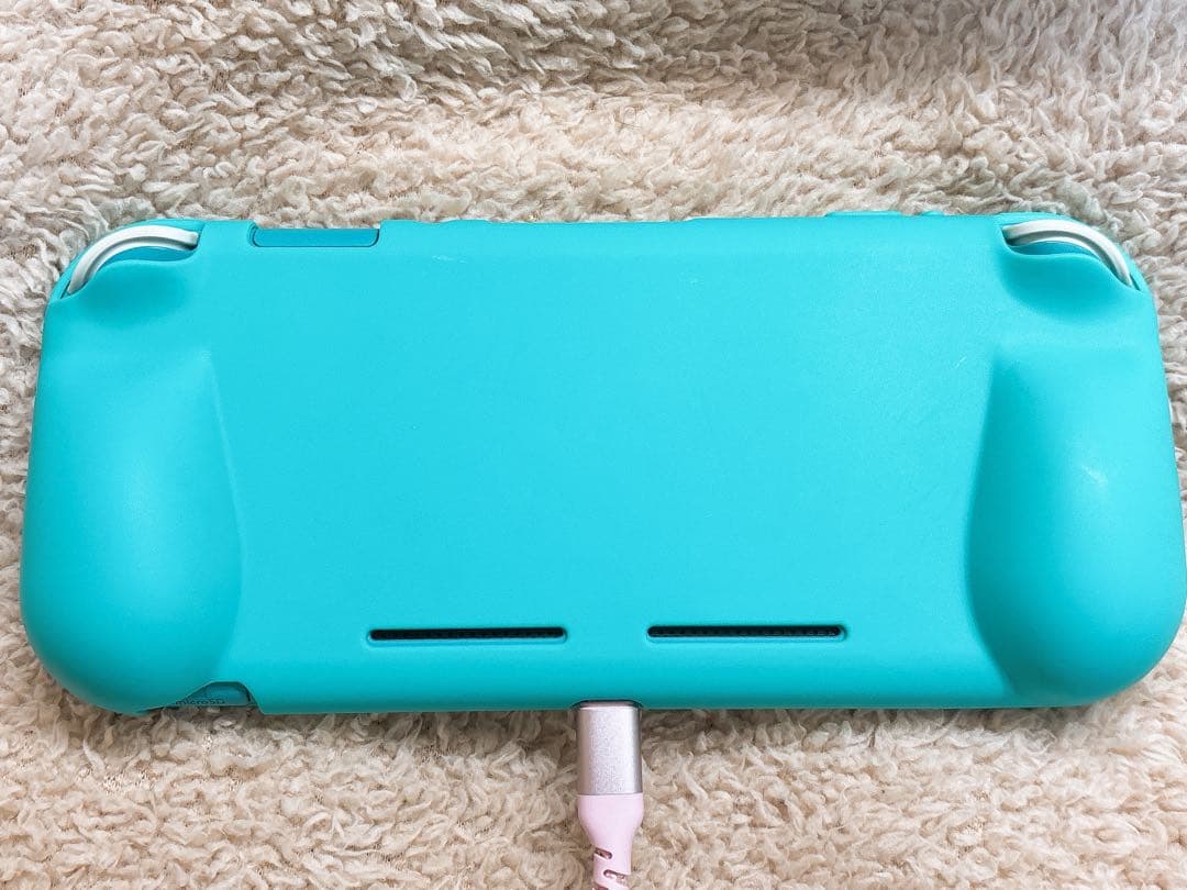 Switch liteグリーン箱付き＋マリオカート8DX