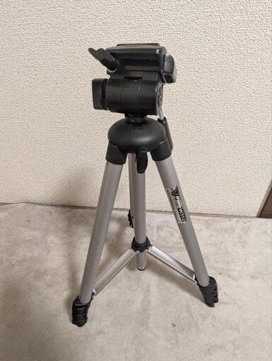 Panasonic ビデオカメラと三脚セット