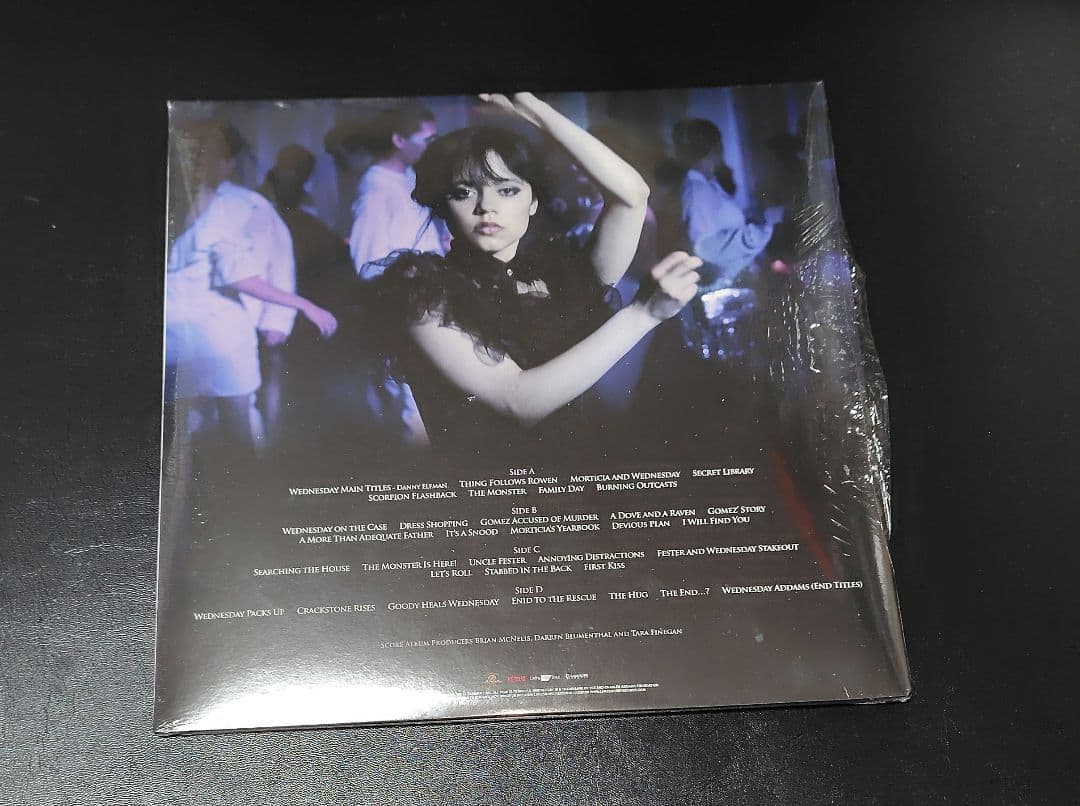 新品未開封 輸入盤 レコード ウェンズデー ジェナオルテガ ↓最後まで↓