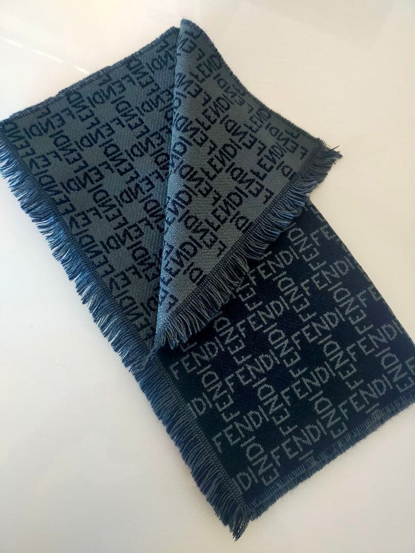 FENDI フェンディ ロゴ モノグラム マフラー ネイビー グレー