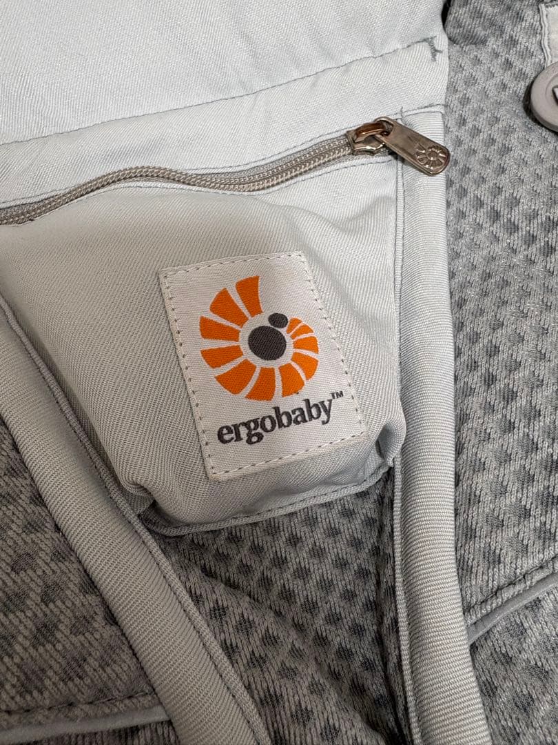 ergobaby 抱っこ紐OMNI Breeze/パールグレー