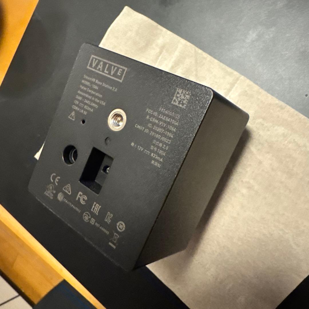 SteamVR base station 2.0 本体のみ