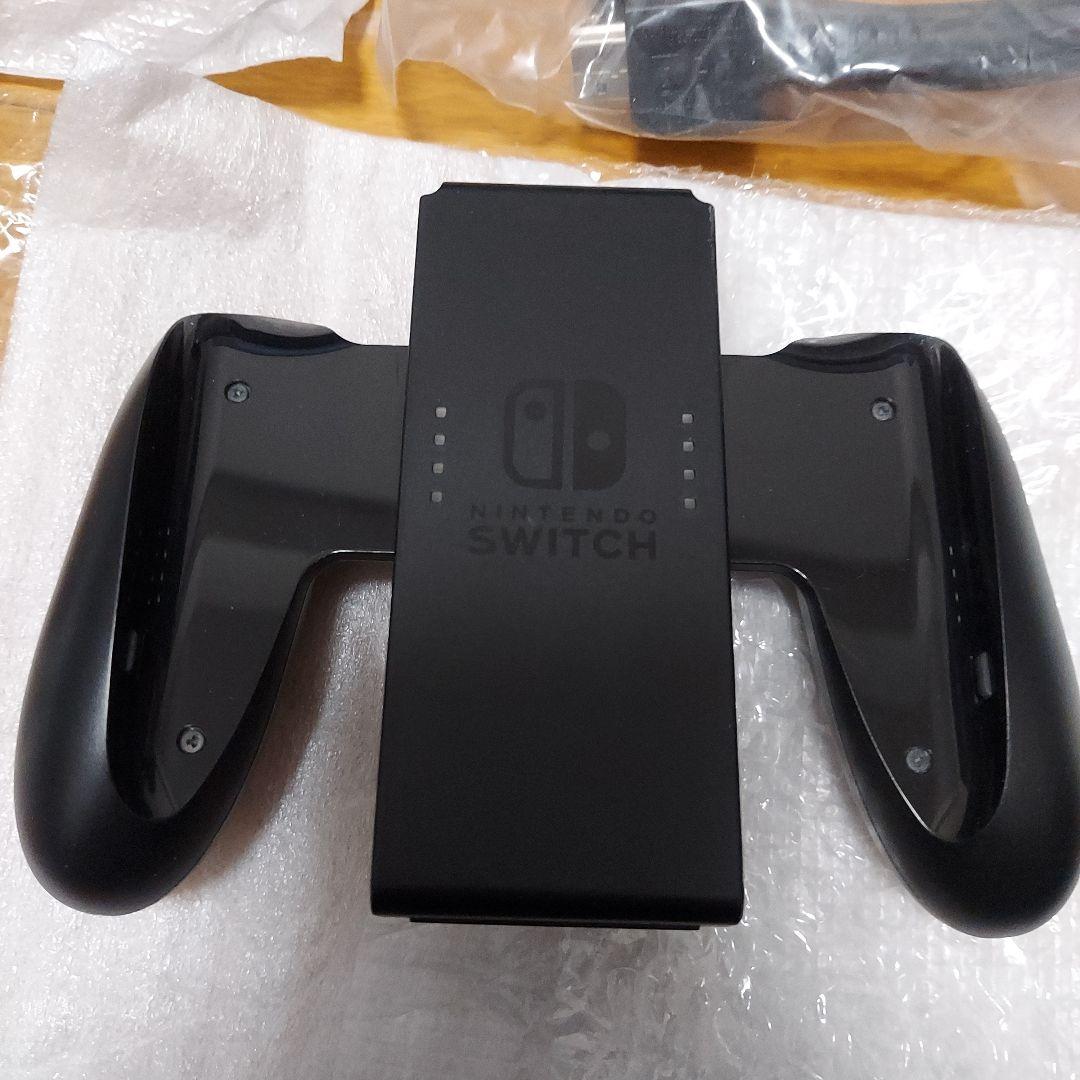 t*様 Nintendo Switch グレー 本体　ハードケース付