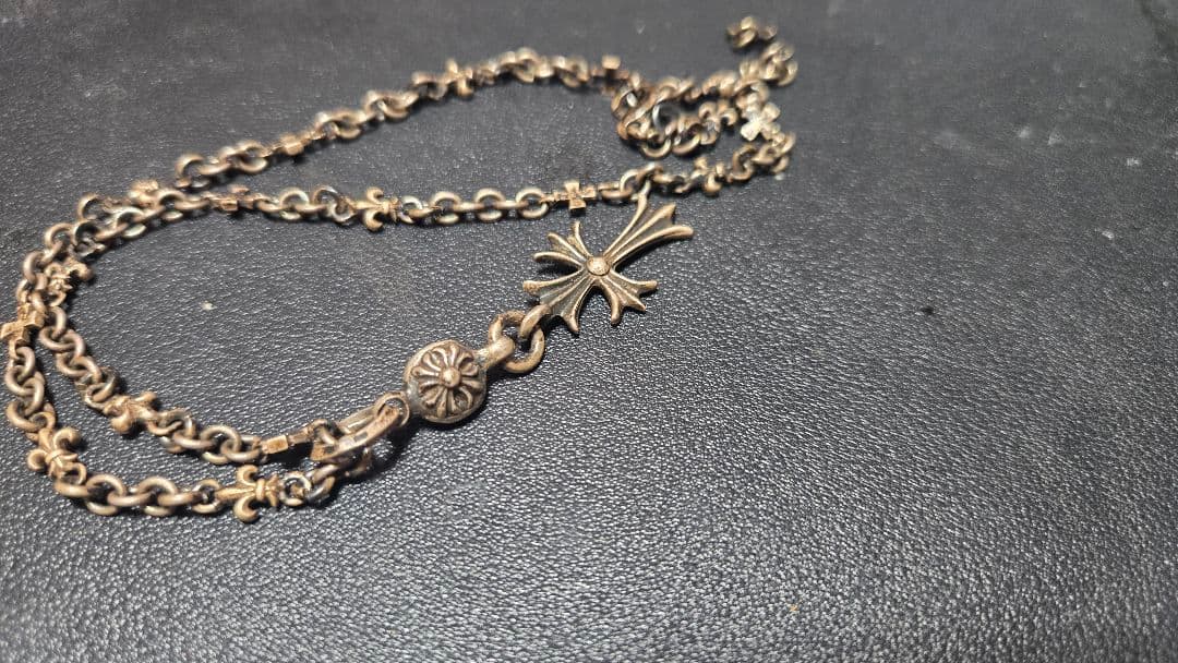 CHROME HEARTS 1ボールタイニーCHクロスチャーム