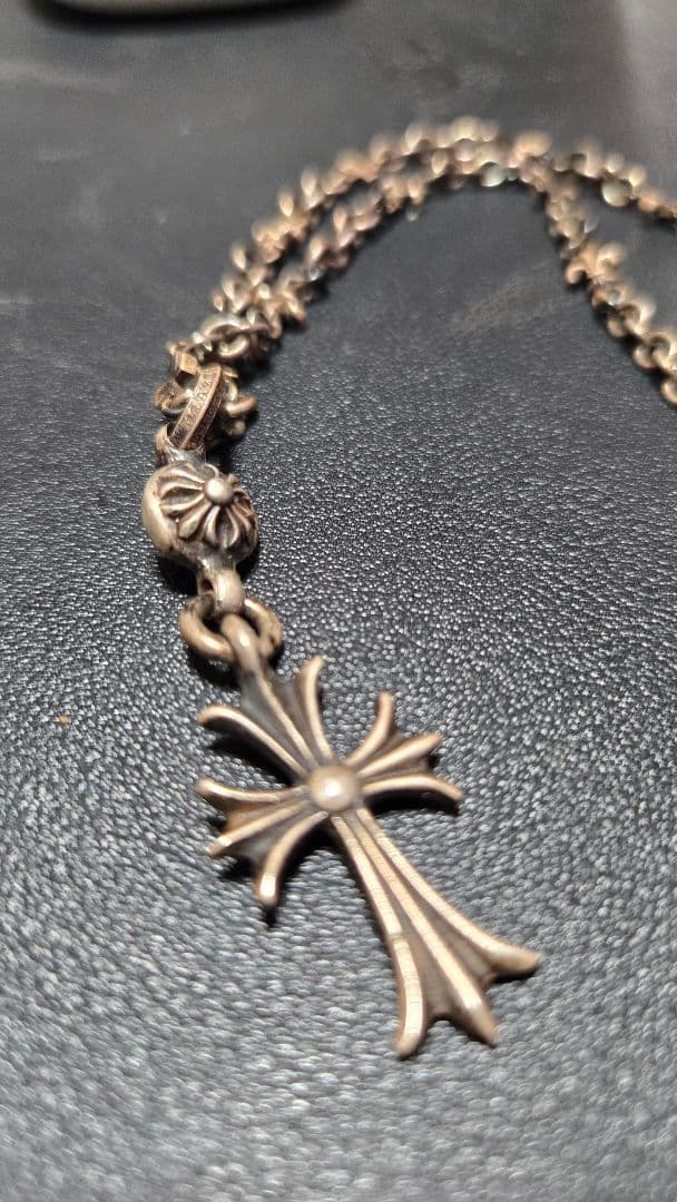 CHROME HEARTS 1ボールタイニーCHクロスチャーム