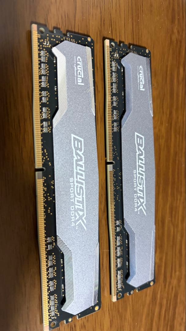 DDR4-2400 8GB×2枚組 (合計16GB)