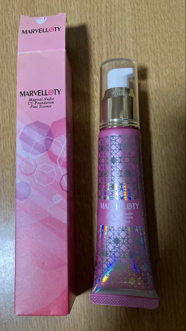 MARVELLOTY マジカルヌーディーCCファンデベース メイク68g