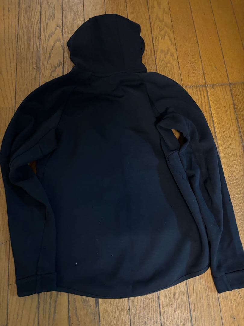 來！NIKE テックフリース セットアップ