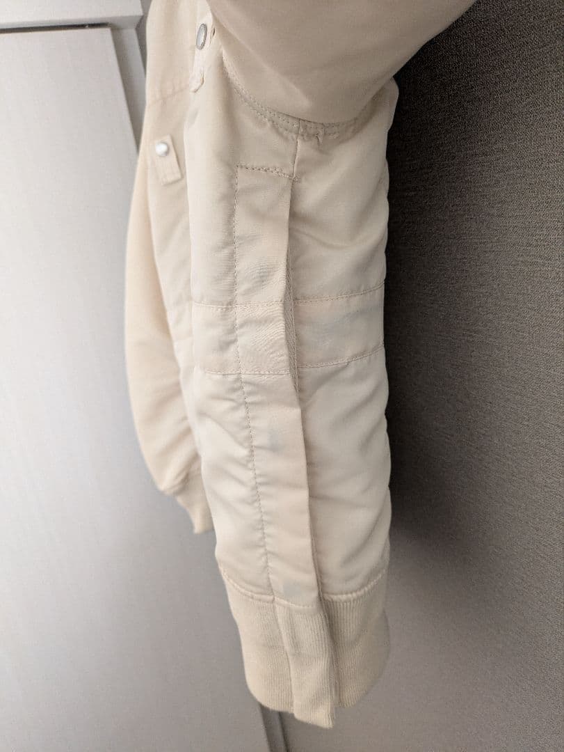 美品 Sacai　23SS ナイロンツイル ボンバージャケット　МA‐1