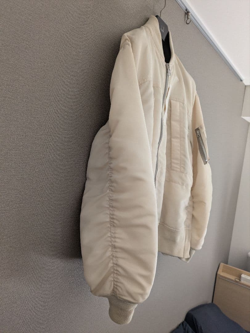 美品 Sacai　23SS ナイロンツイル ボンバージャケット　МA‐1