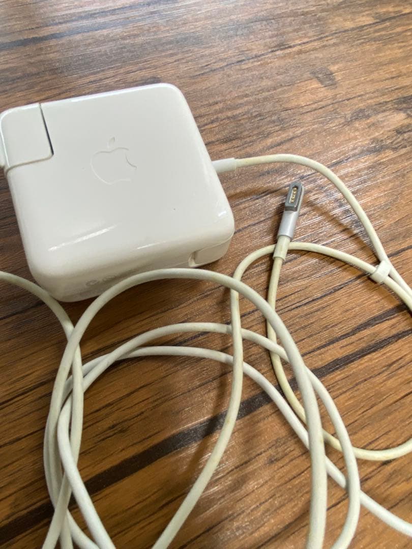 MacBook Pro 13-inch Early2011 箱・アクセサリー付き