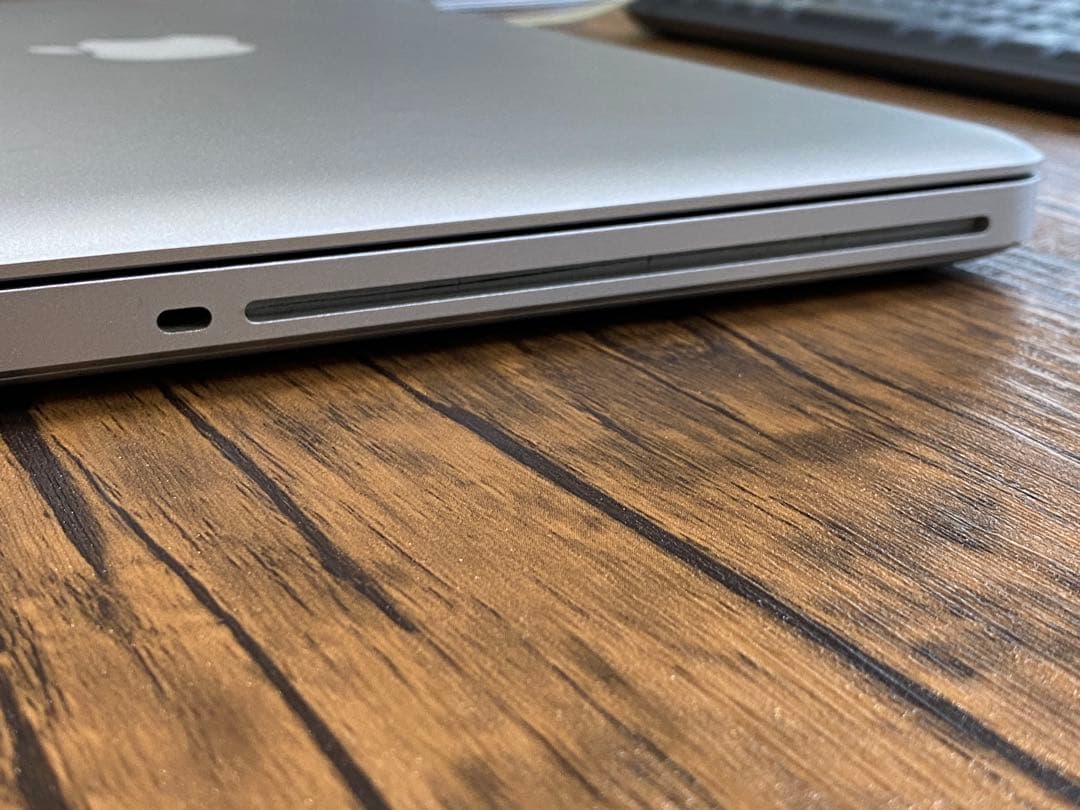 MacBook Pro 13-inch Early2011 箱・アクセサリー付き