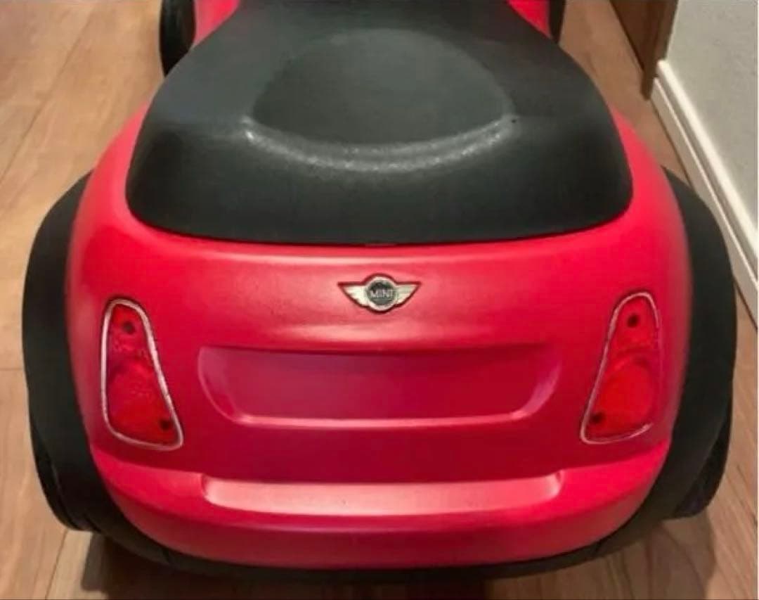 mini純正　キックカー　足蹴り車 車　おもちゃ　ベビーレーサー 室内