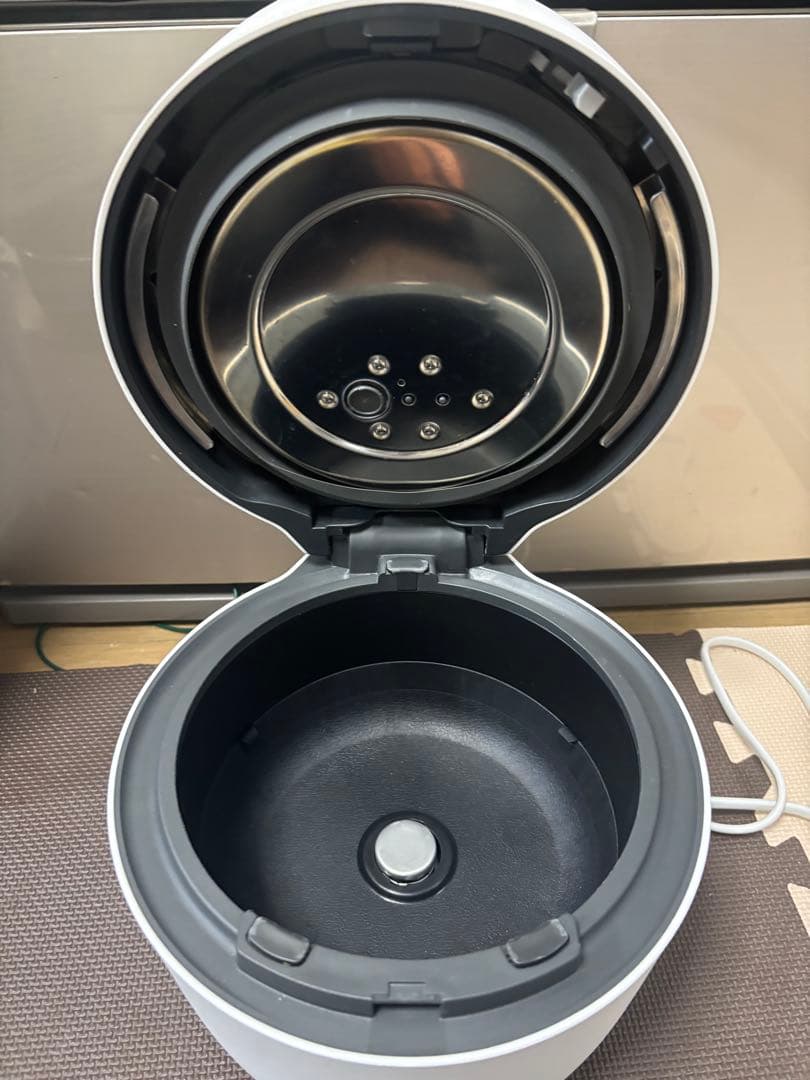 パナソニック、圧力IH炊飯器 SR—R10A -2023年製