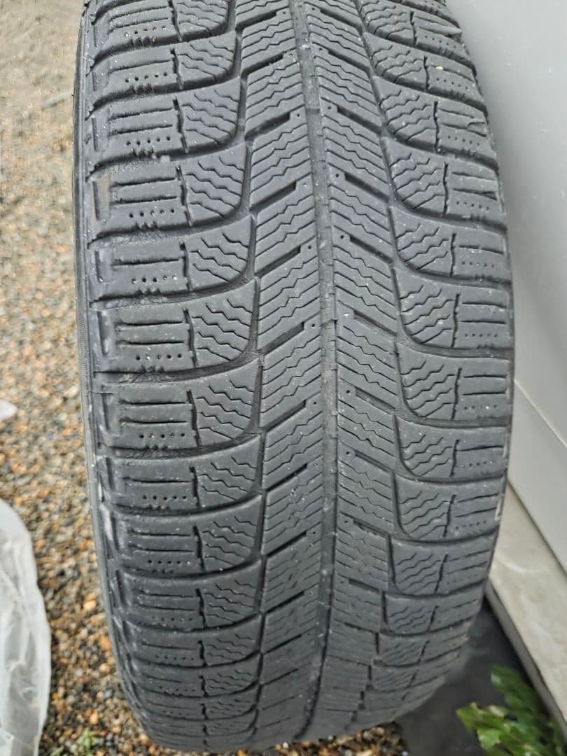 スタッドレスタイヤ用ホイール4本セット　205/60R16