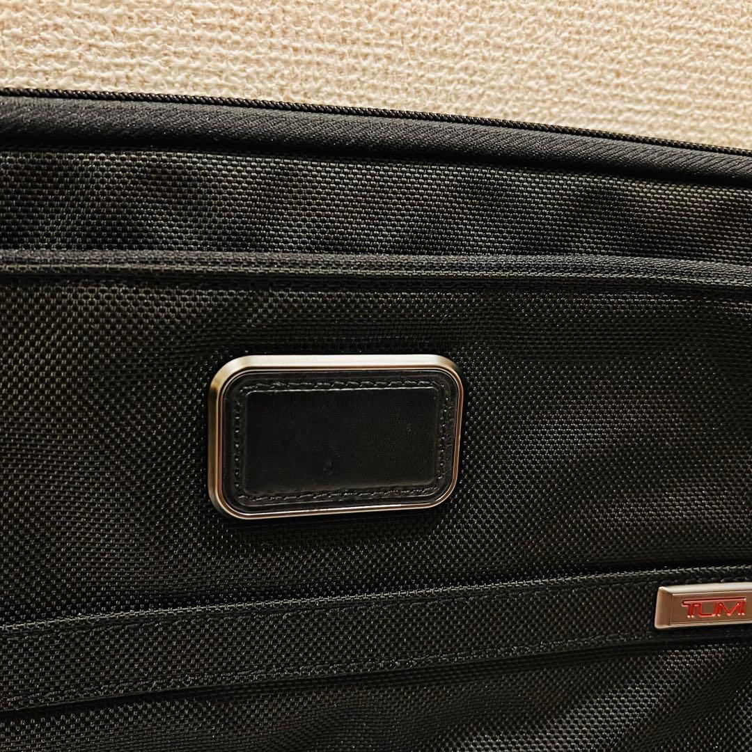 【未使用に近い】TUMI ALPHA3 PCケース ブラック A4サイズ収納可