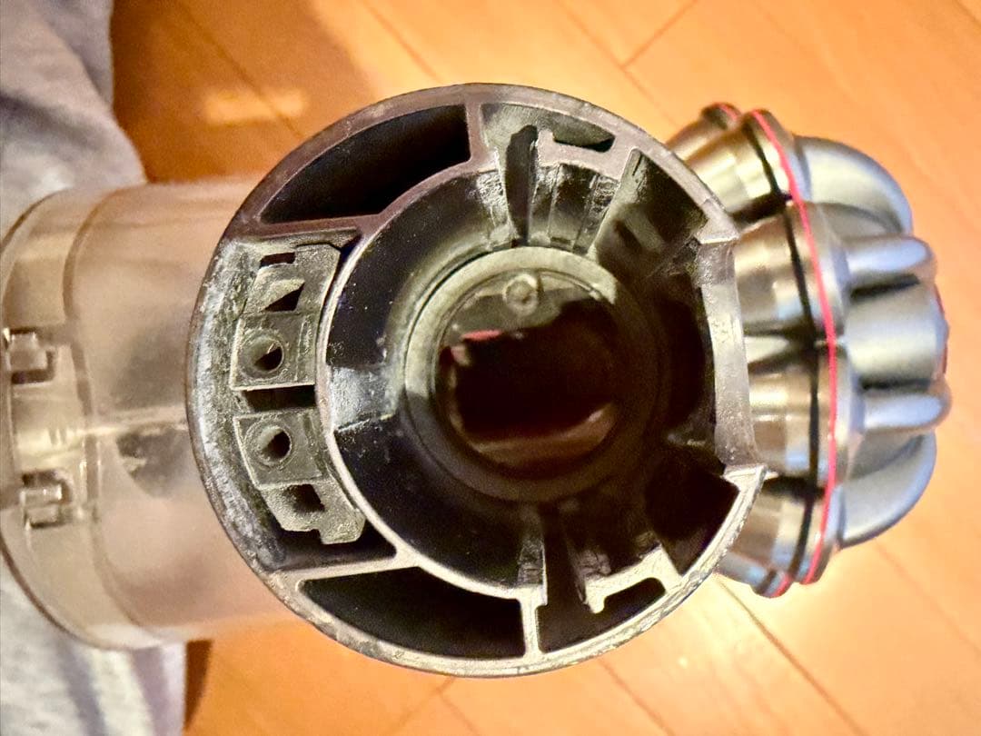 ダイソン コードレス掃除機 dyson SV10K