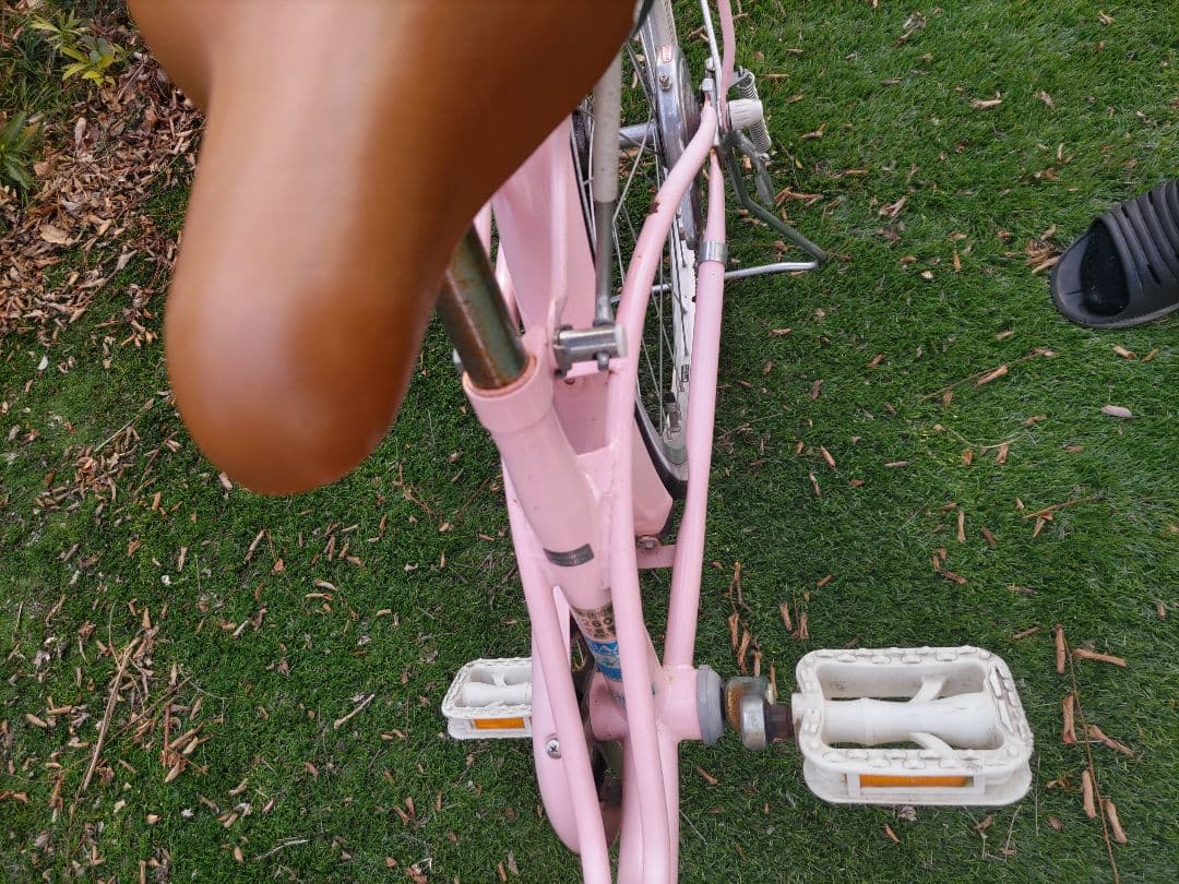 ブリヂストン 22インチ 自転車 ピンク色