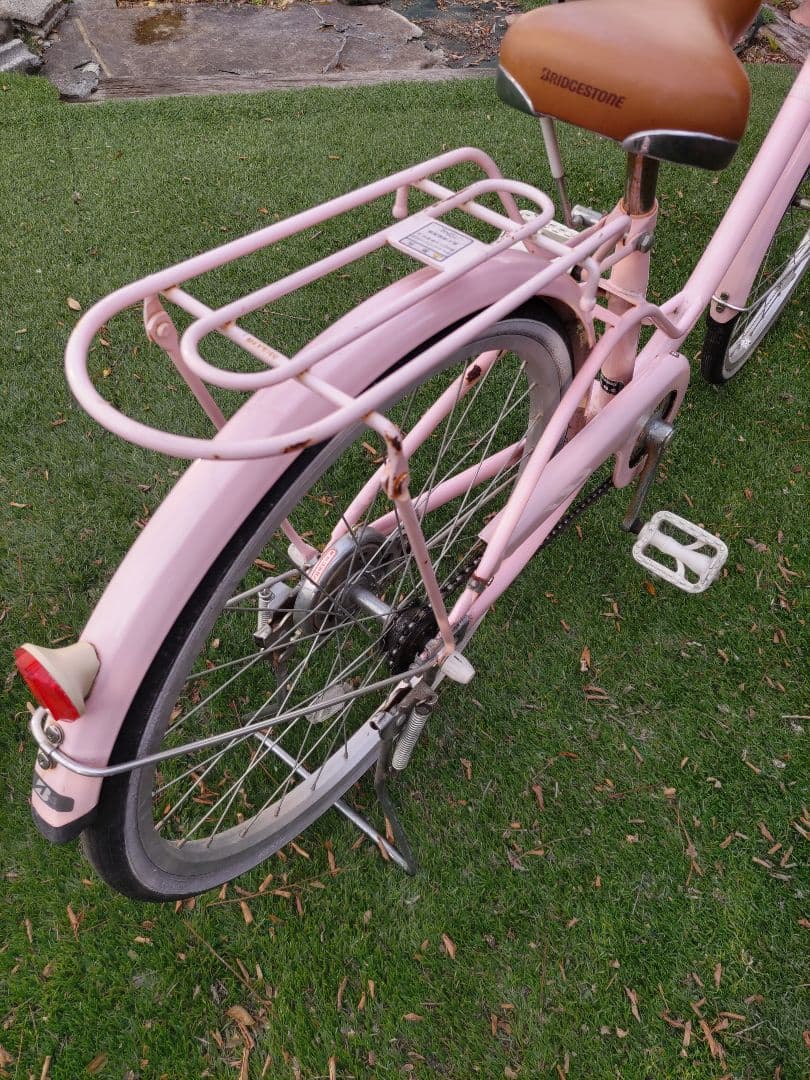 ブリヂストン 22インチ 自転車 ピンク色