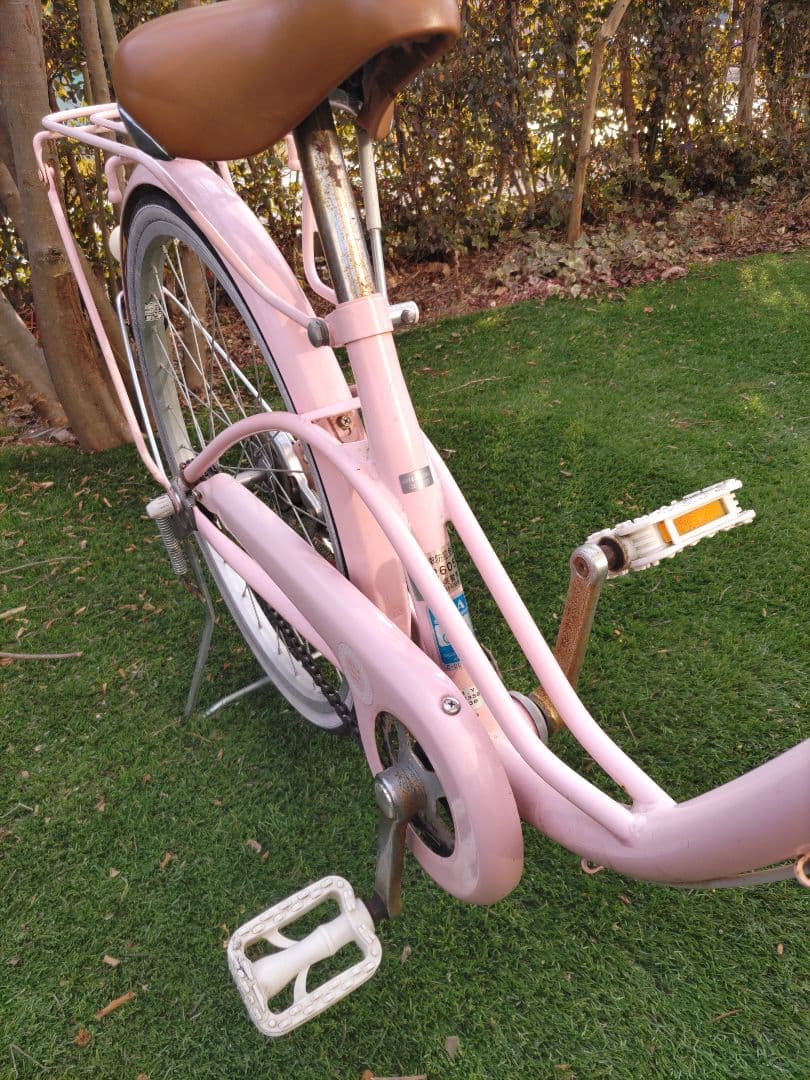 ブリヂストン 22インチ 自転車 ピンク色