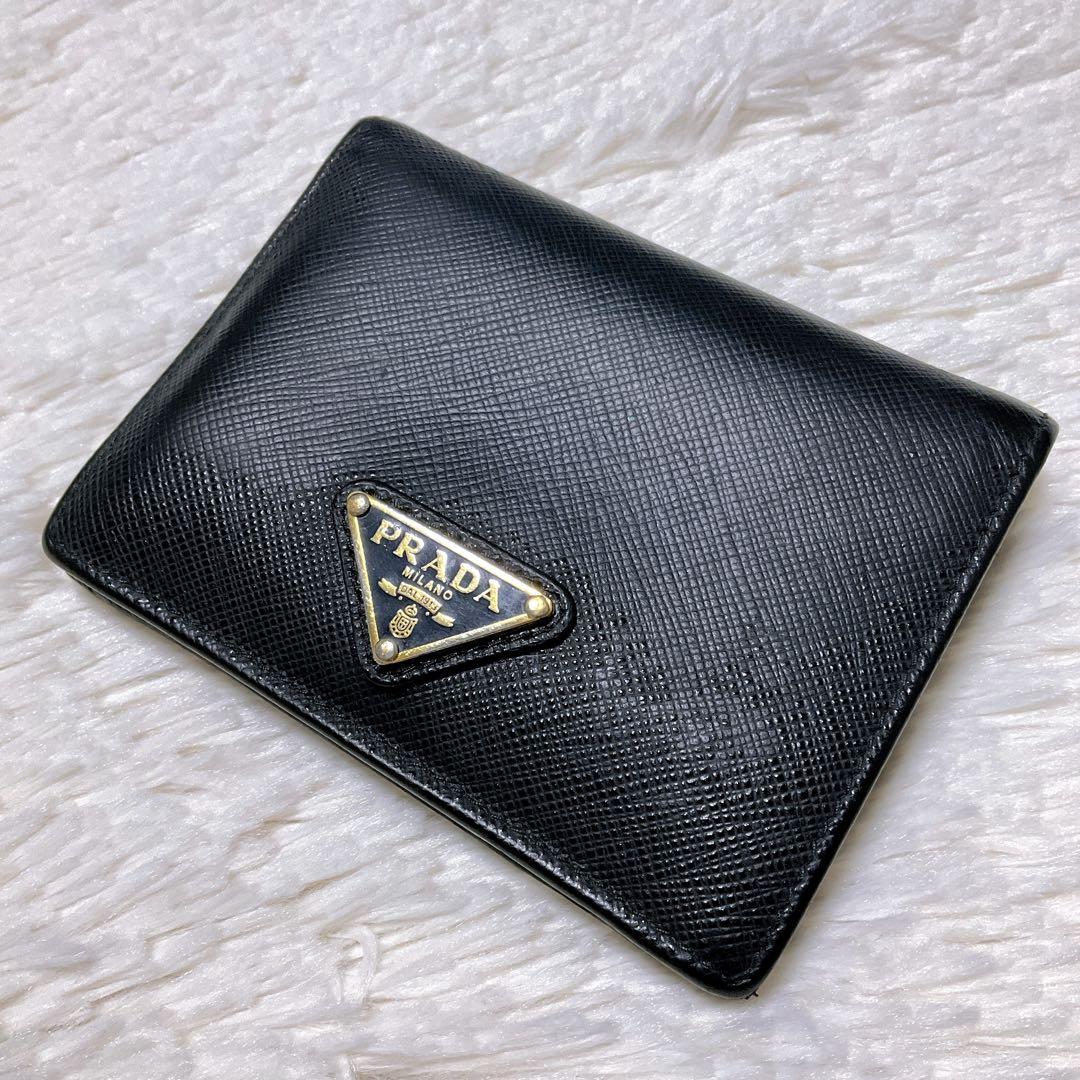 ♡現行♡PRADA 二つ折り財布 サフィアーノ トライアングル ロゴ 黒 三角