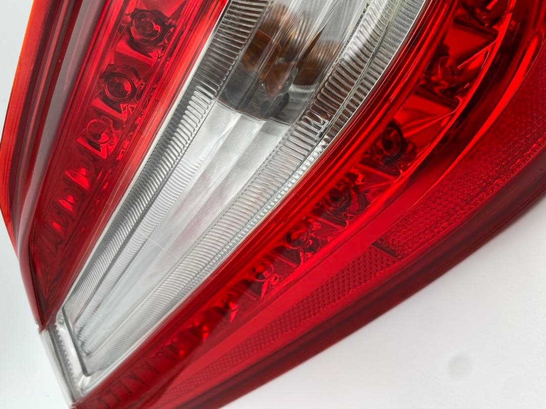日産 ティアナ J32 純正 テールランプ 左右セット LED 点灯確認済み