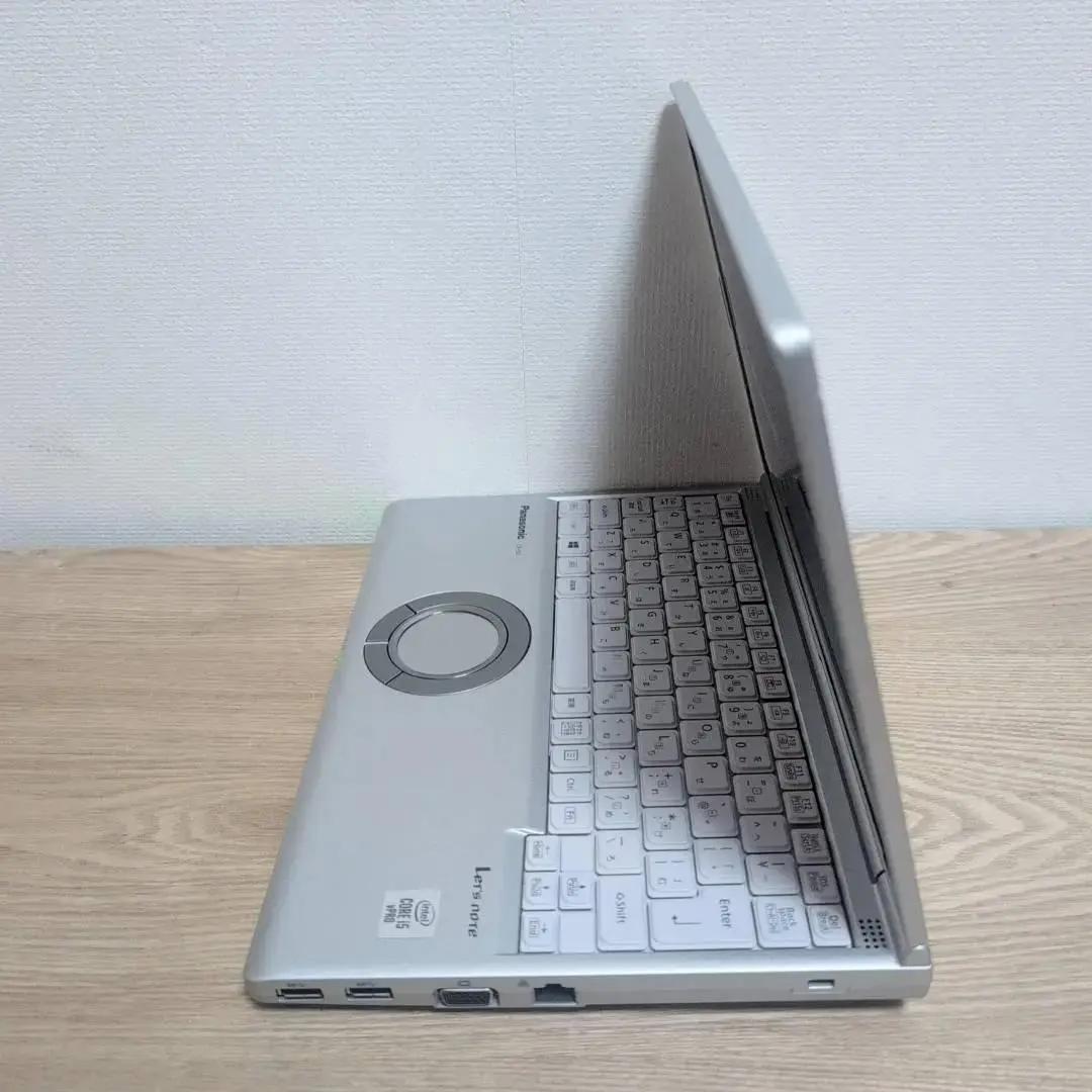 入門にオススメ♪dynabook Core i5 11世代 16G 256GB