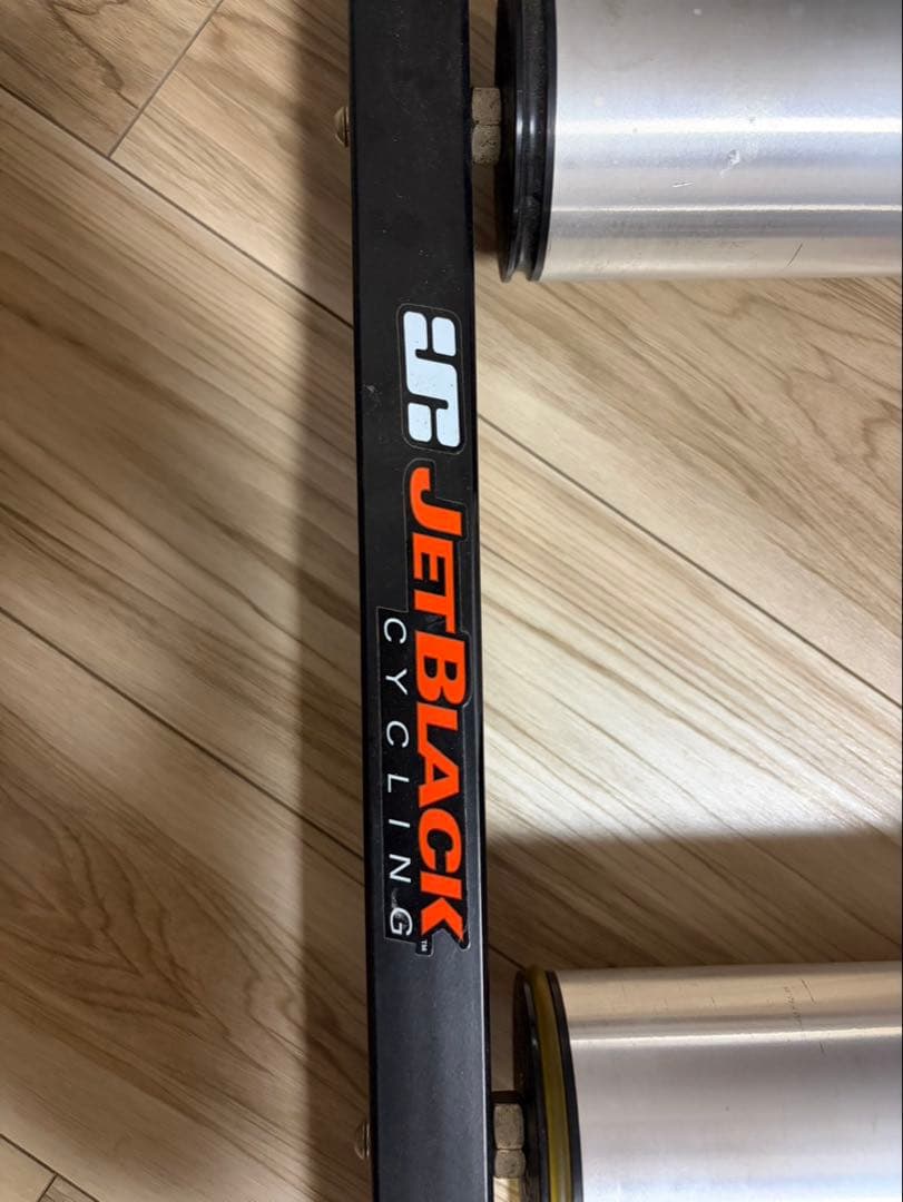 ロードバイクJET BLACKCYCLING 三本ローラーR1